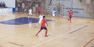 Imagen del partido que se disputó en la jornada de ayer en el Lázaro Fernández.
