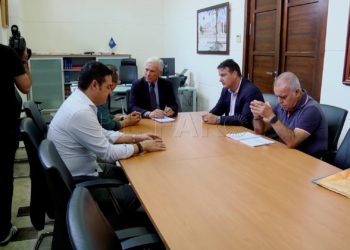 Liarte conoce los problemas que afectan a la Asociación Empresarios de la Hostelería