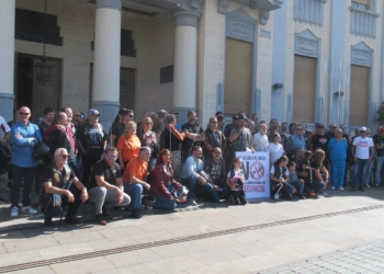 Moteros de Melilla dicen no a los “guardarraíles asesinos”