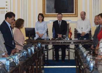 El Pleno aprueba cambios de partidas y sorprende la abstención CpM en la votación de algunas de ellas