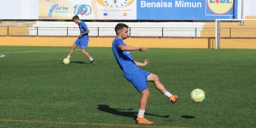 El delantero azulino, durante la sesión de entrenamiento de ayer.