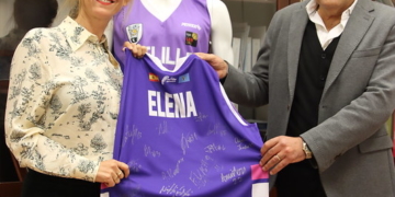 Imagen de la presentación de las nuevas equipaciones.