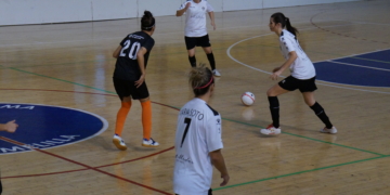 Las jugadoras melillenses, en su último partido de liga.