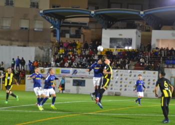 Los melillenses se metieron en la historia del fútbol español con la clasificación a la primera eliminatoria copera.