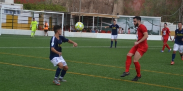 Los melillenses no tuvieron nada de suerte en sus llegadas.