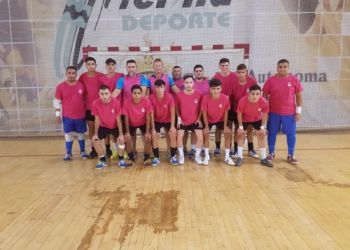 Jugadores de la escuadra de la Peña Real Madrid.