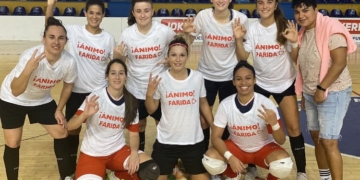 Las melillenses celebrando los tres puntos conseguidos.