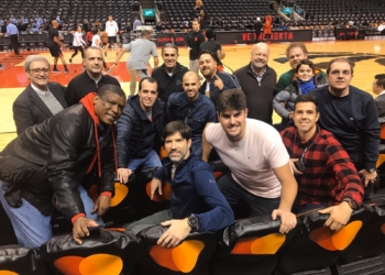 Imagen de los técnicos españoles que se encuentran en tierras canadienses.