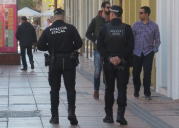 Los sindicatos policiales acusan a la CAM de nombrar  “a dedo”