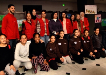 Save the Children trae la exposición ‘La infancia cuenta’ al Melilla Puerto