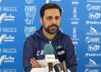 Alejandro Alcoba dio en la matinal de ayer jueves la habitual rueda de prensa previa a los partidos.