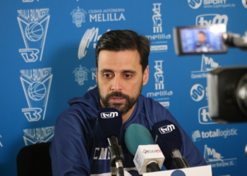 Alejandro Alcoba dio en la matinal de ayer jueves la habitual rueda de prensa previa a los partidos.