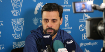 Alejandro Alcoba dio en la matinal de ayer jueves la habitual rueda de prensa previa a los partidos.