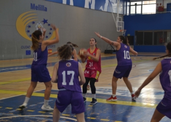 Partido de las melillenses, en el pabellón García Pezzi.