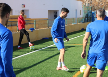 El jugador de la escuadra de nuestra ciudad, en el entrenamiento desarrollado en el día de ayer.