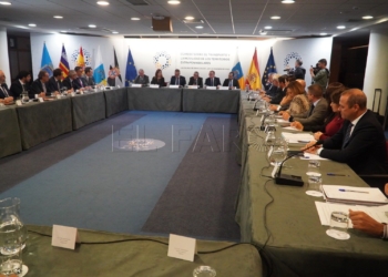 De Castro: “Tenemos que tener los mismos derechos que el español peninsular”