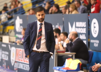 Alejandro Alcoba, entrenador melillense.