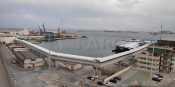 Melilla delimita con las aguas de Marruecos.