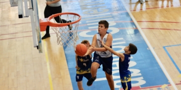 Imagen de uno de los partidos base del Melilla Baloncesto.