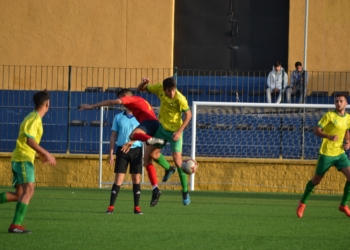 Los melillenses, en uno de los partidos a domicilio.