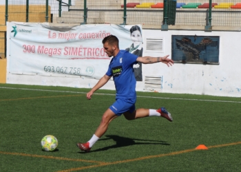 Deco, en la sesión de entrenamiento de ayer.