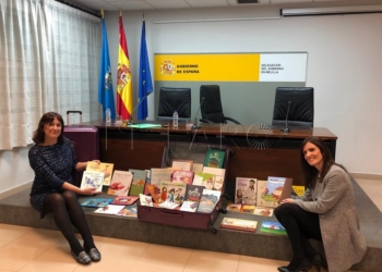 Llega otra maleta violeta para fomentar con la lectura la igualdad y prevenir la violencia machista