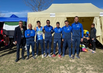 Integrantes de la expedición de la Federación Melillense de Atletismo que se desplazó hasta tierras zaragozanas.