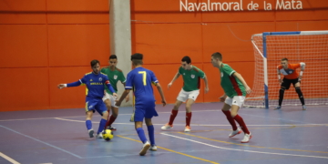 Jugadores juveniles de fútbol sala melillense en uno de los Nacionales.