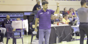 Alejandro Alcoba, técnico de la escuadra del Melilla Baloncesto.