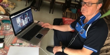 Manolo Japón trabaja desde su hogar.