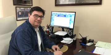 El máximo responsable del arbitraje melillenses, trabajando desde su hogar