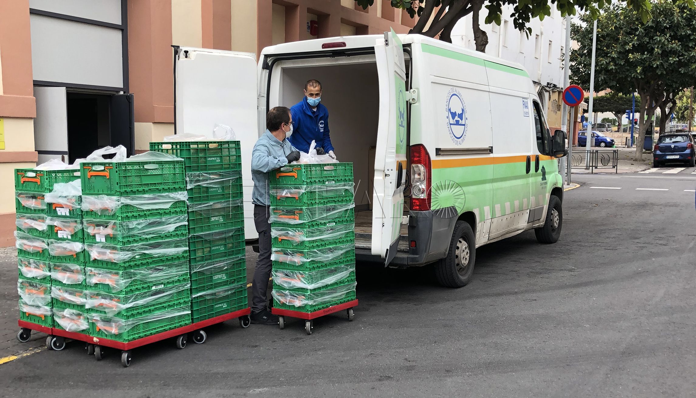 Mercadona entrega 8.000 kilos de productos de primera necesidad a los Bancos de Alimentos de Ceuta y Melilla