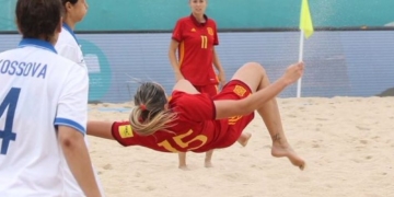 La melillense Lorena Asensio, en uno de los partidos con España a nivel internacional de fútbol playa.