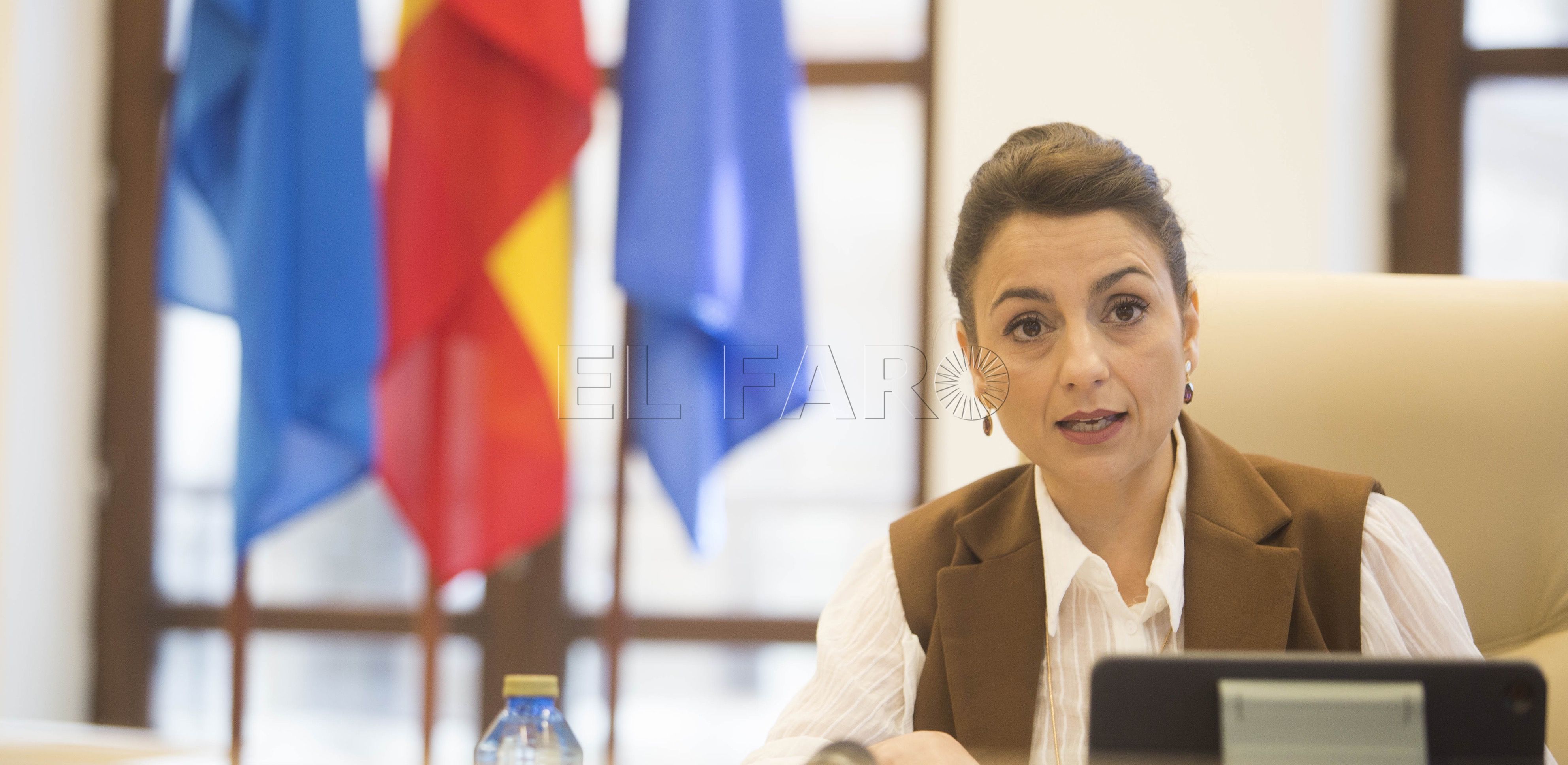 Melilla y Ceuta piden a la ministra de Hacienda “ayuda y colaboración”