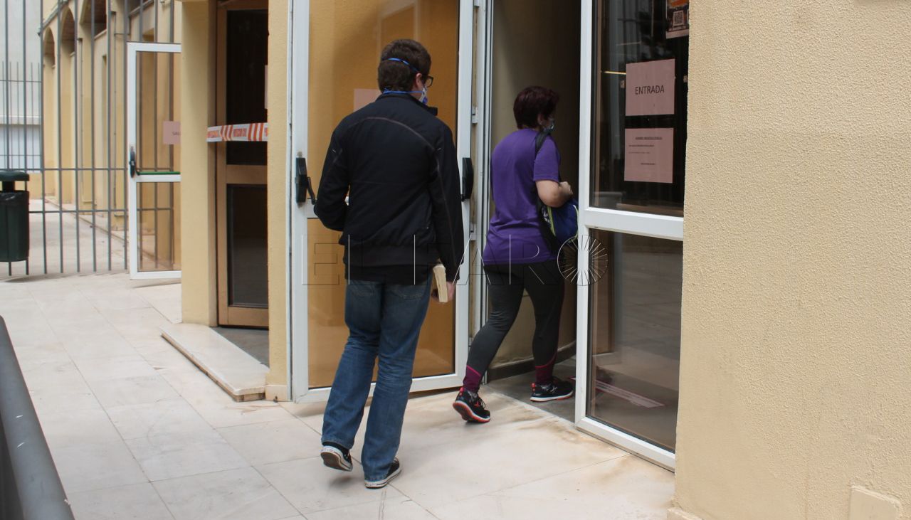 La biblioteca vuelve a abrir sus puertas adaptada a las medidas sanitarias