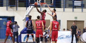 El Club Melilla Baloncesto en su enfrentamiento ante el Valladolid.