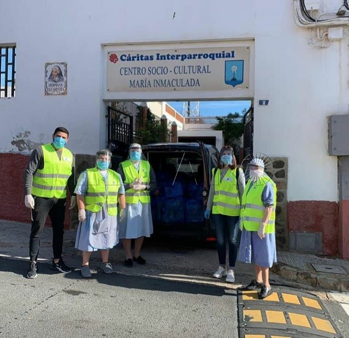 Las Religiosas de Mª Inmaculada atienden a más de 200 familias