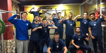 Jugadores de la primera plantilla del CV Melilla, en una de sus sesiones de entrenamientos.