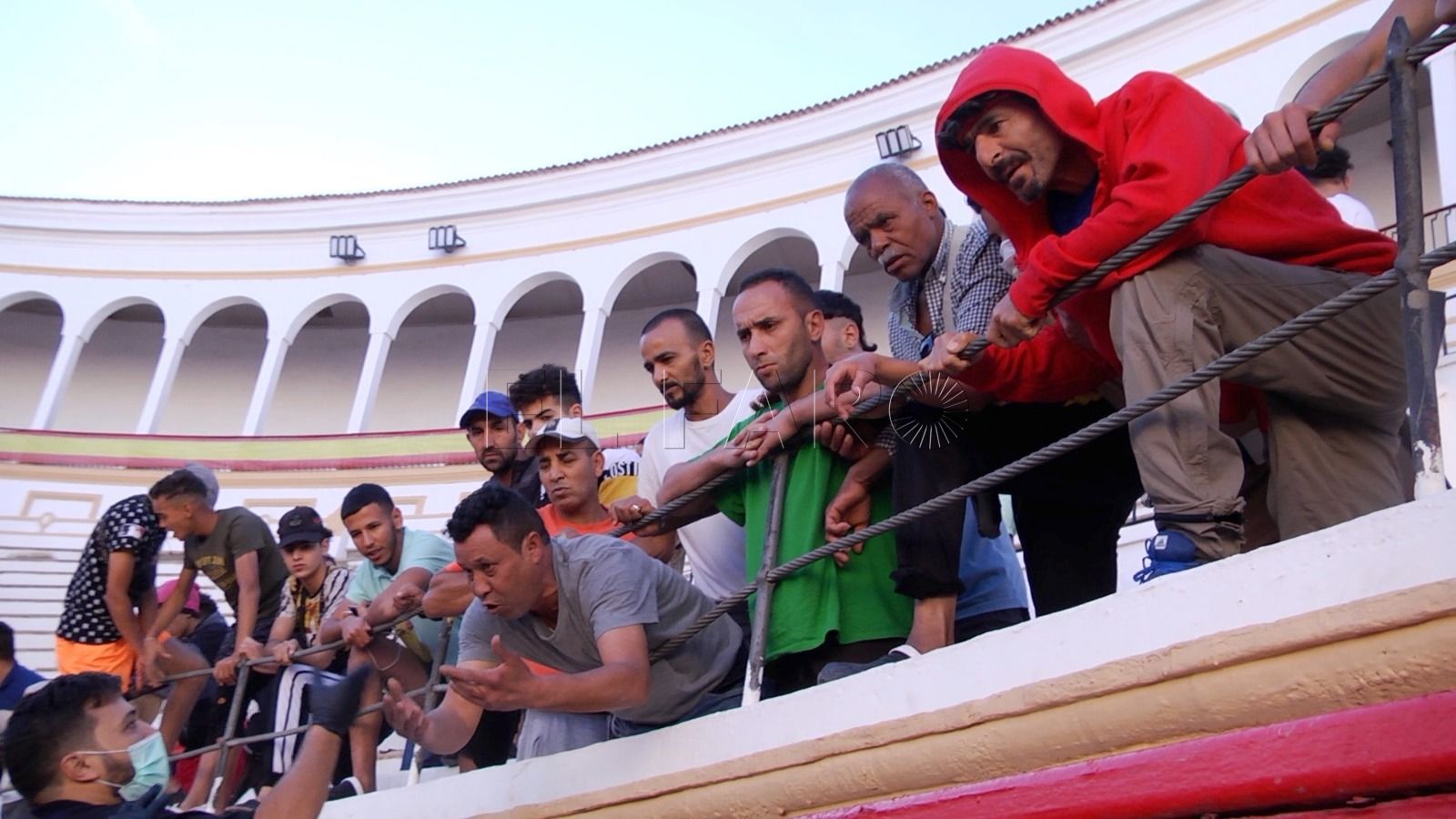 Los residentes de la plaza de toros piden volver a casa y poder salir a la calle