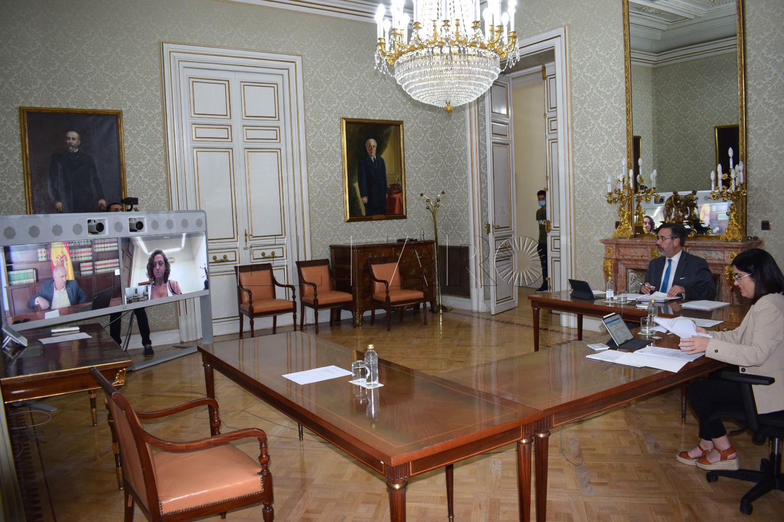 Rojas y Darias tratan sobre como luchar contra la temporalidad del empleo público