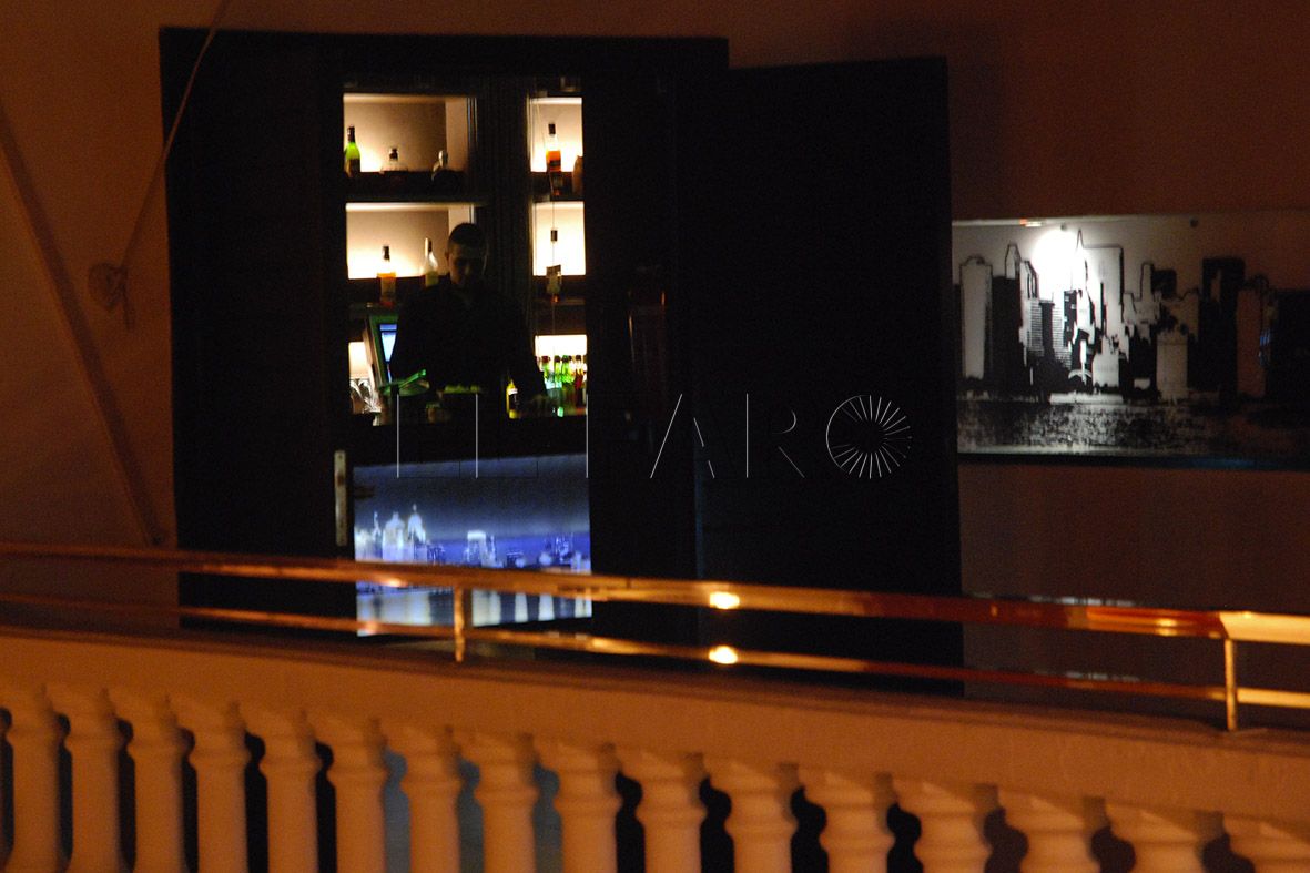 Discotecas abiertas durante la fase 3 pero sin bailes y al 30% de aforo