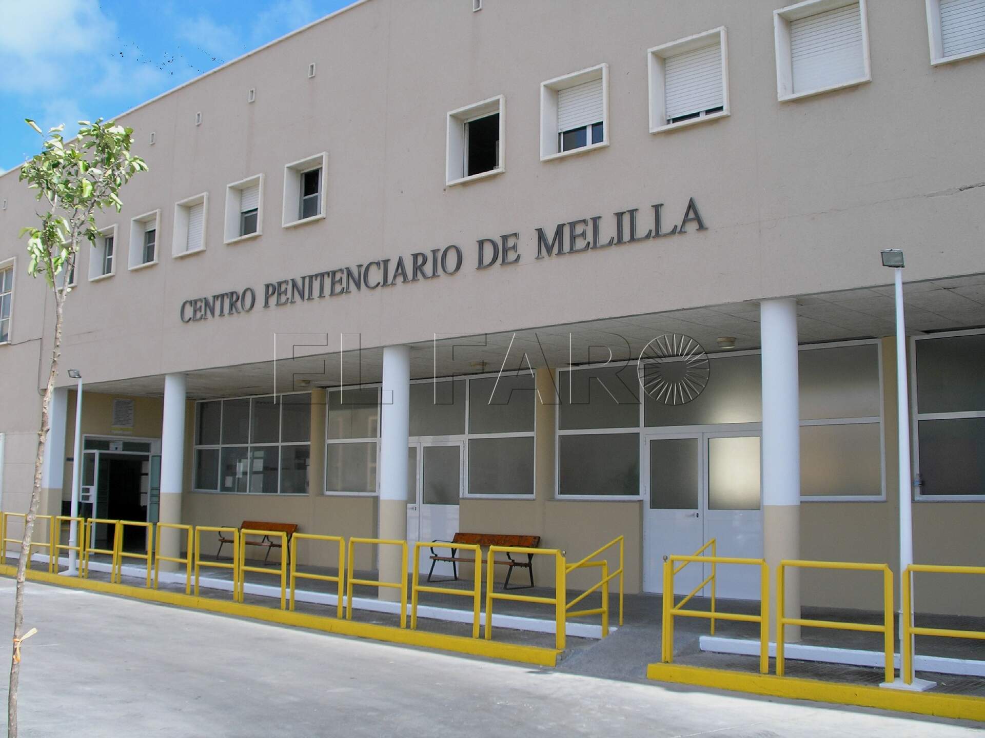 Agreden a dos funcionarios de prisiones cuando salían de trabajar