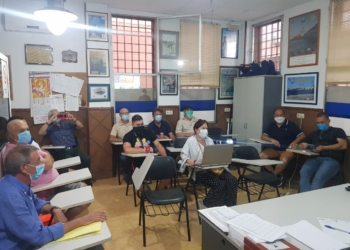 Imagen de los pescadores deportivos que acudieron a esta charla.