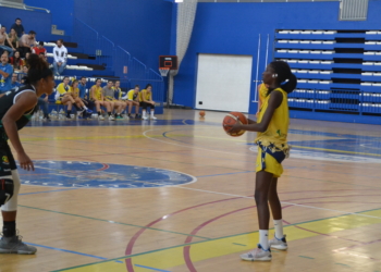 Paulino Puerto comienza a apuntalar el proyecto de La Salle de cara a afrontar su debut en la Liga Femenina 2.