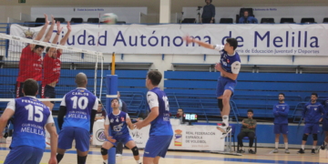 Los melillenses jugarán su primer partido como locales, en el Imbroda, frente al Voleibol Boiro