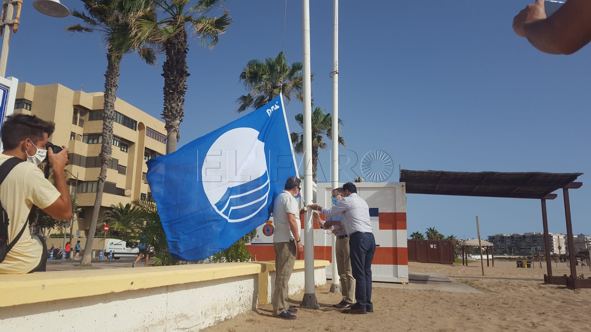 Medio Ambiente defiende que las playas cumplen con los criterios que exige Bandera Azul