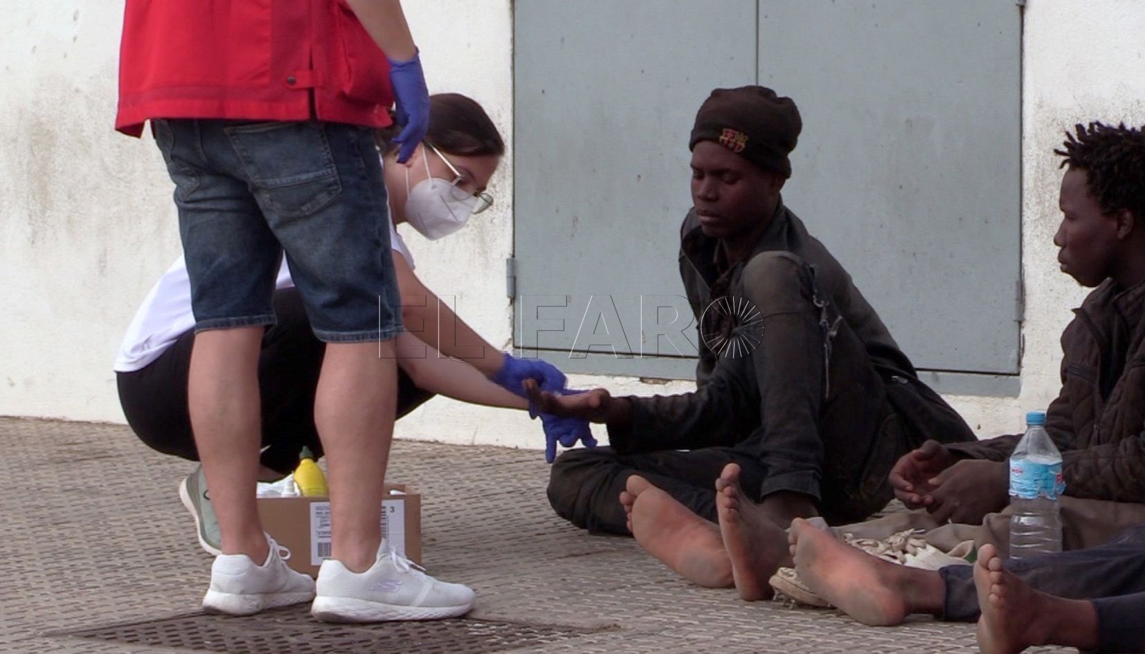 De Castro, preocupado por la llegada de más migrantes a la plaza de toros