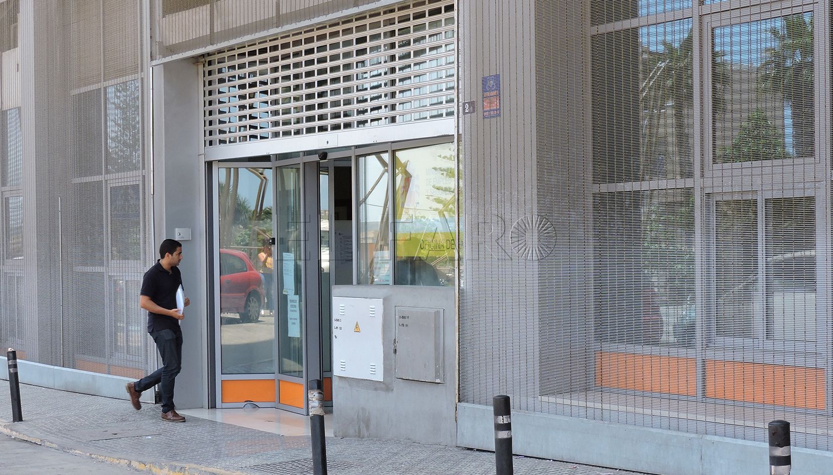 Baja en paro un 0,34% en julio y un 4,23% en un año