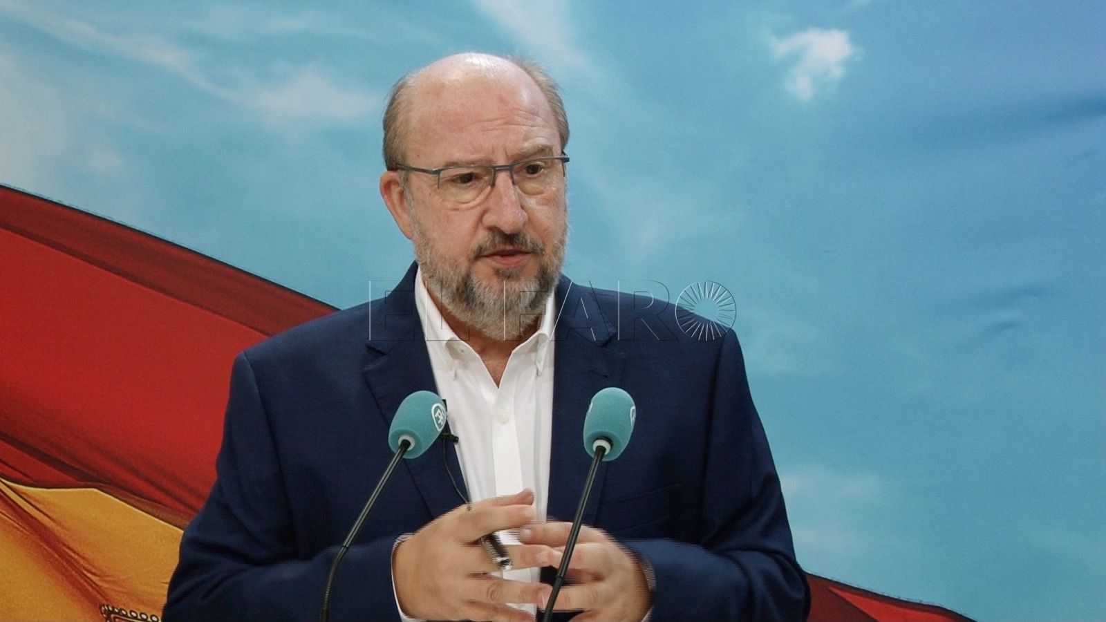 Quevedo lamenta que la aduana comercial lleve cerrada dos años y que PSOE y CpM “no digan ni hagan nada”