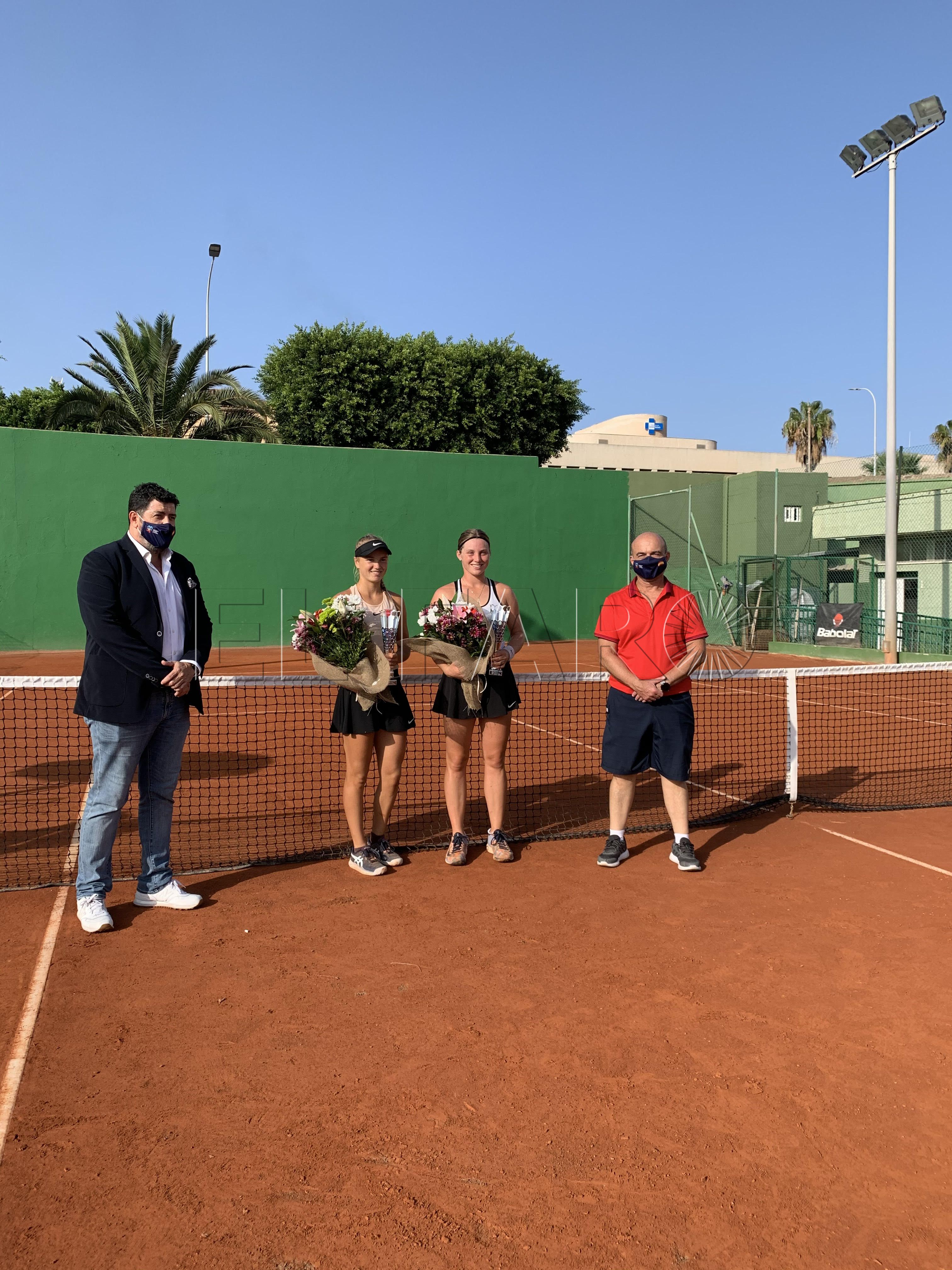 Ivonne Cavallé-Reimers y Ángela Fita se proclamaron campeonas de Dobles
